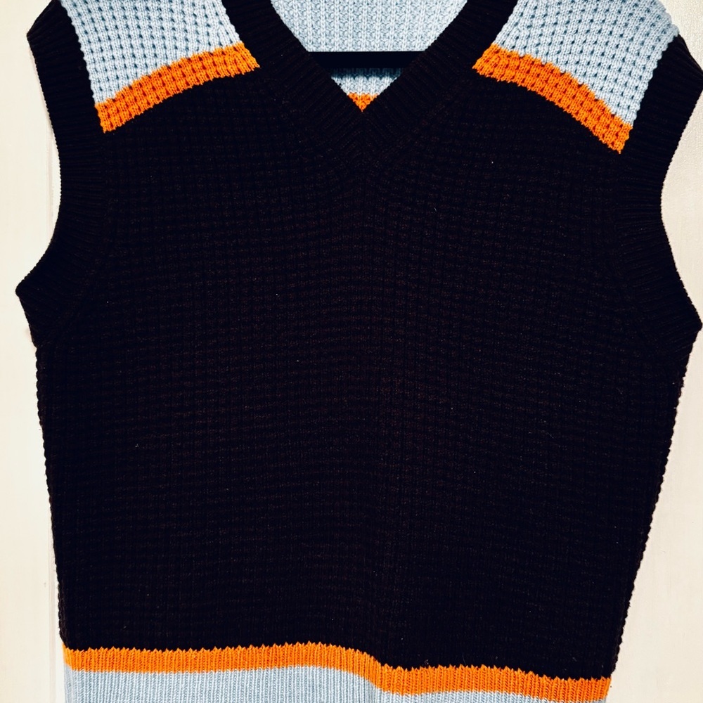 Marni x Uniqlo popcorn knitted sweater vest women’s blue and brown - Picture 2 of 5